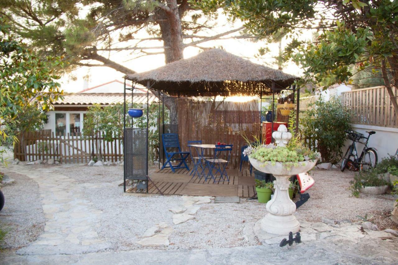 Maison D'Hote Du Jas Ensues-la-Redonne Exterior foto